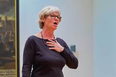 5-HMA_4432_UB_Podium-2025